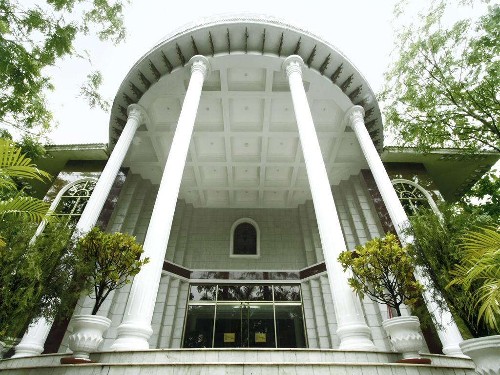 Pleasant Days Resort Chembarambakkam Lake Ngoại thất bức ảnh